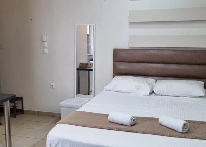 Sergios Apartments 5